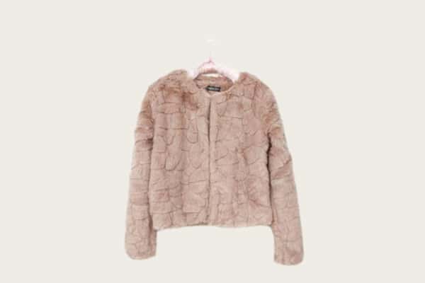 观山湖回收品牌衣服